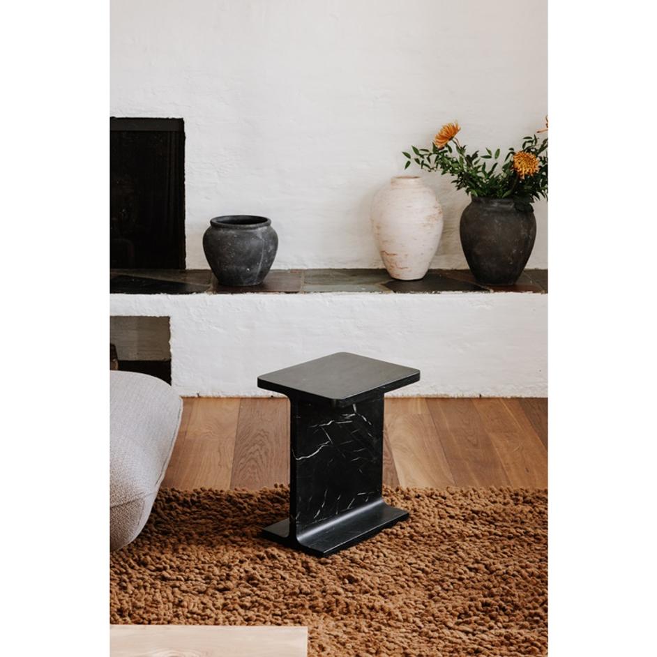 TULLIA ACCENT TABLE BLACK by Moes Home