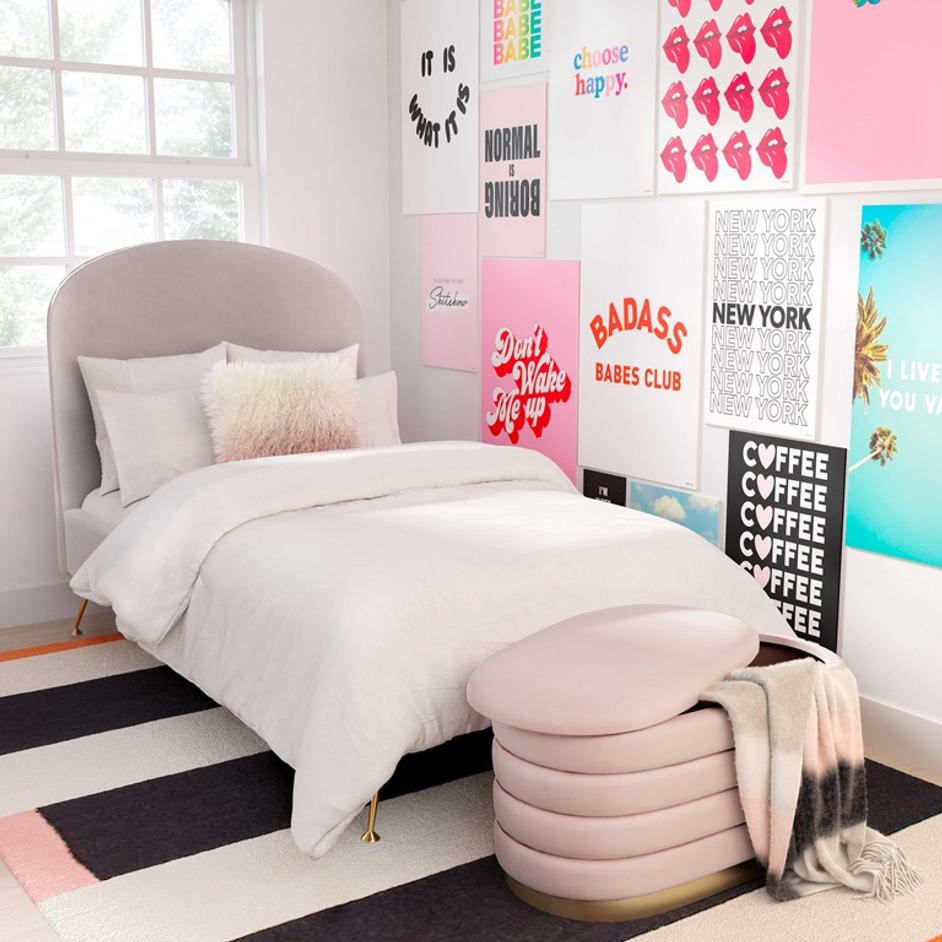 Lillian Blush Velvet Storage Bench by tov furniture