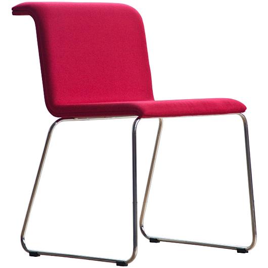 beaver contemporary chair in wool by Nuans Design