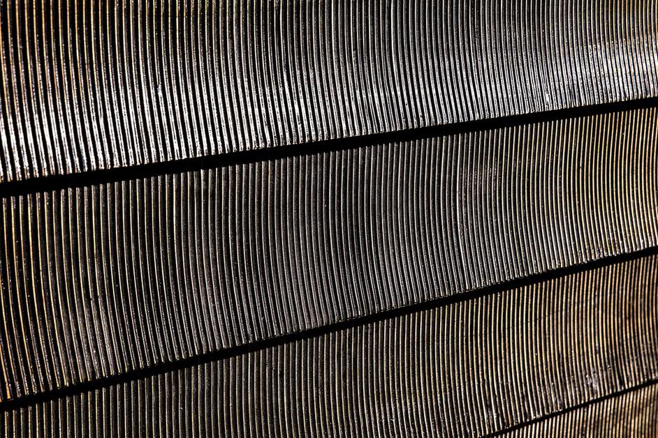 Ava Mahogany Dresser in Hand-Rubbed Black with Light Brown Highlights by Noir Furniture