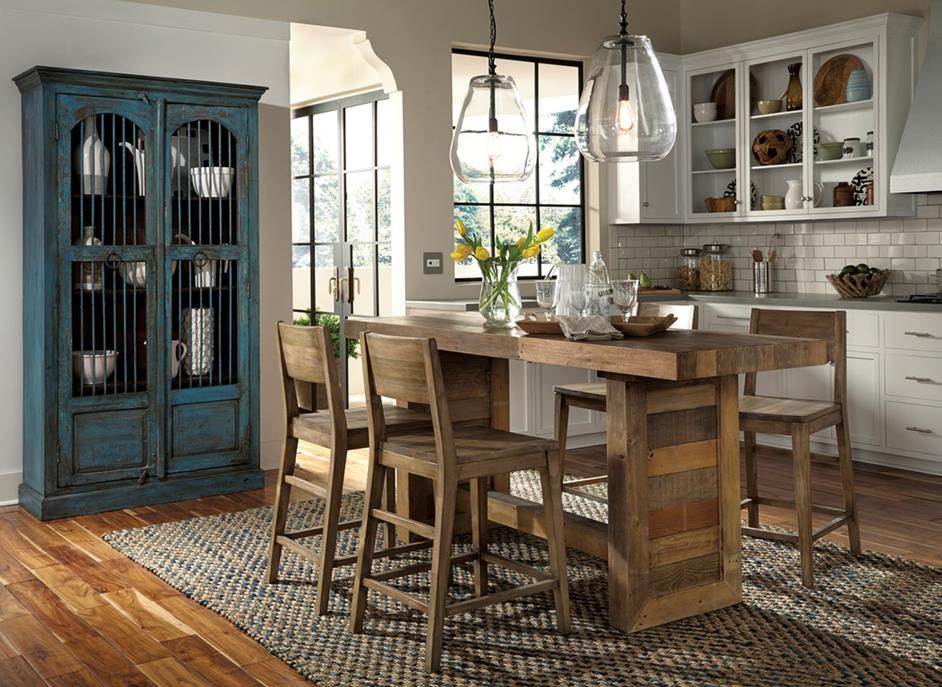 Odense Glass Pendant by Classic Home