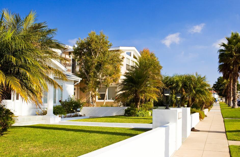 Barwick 1 Light Outdoor Pier Mounted Fixture in Black Finish by Z-Lite