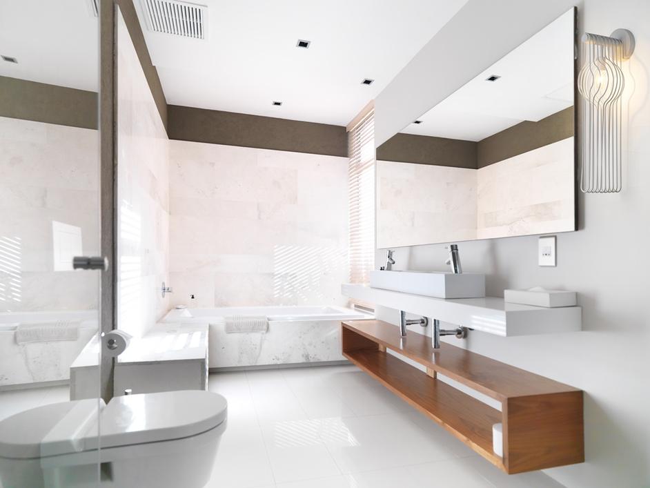 Contour 1 Light Wall Sconce in White Finish by Z-Lite