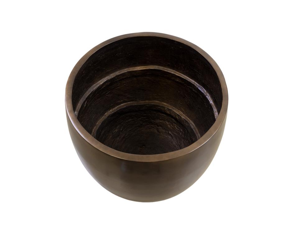 ASTER PLANTER - LARGE - ROUND by Sunpan