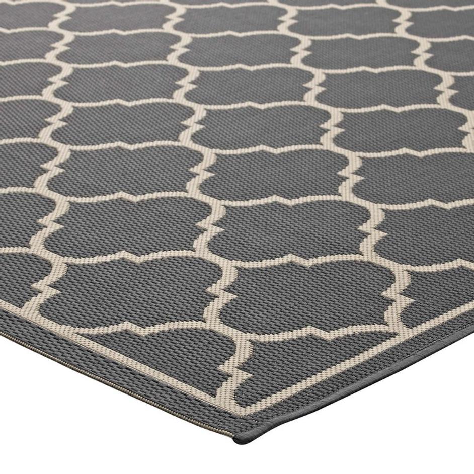 Hollis Moroccan Quatrefoil Trellis 5X8 Indoor And Outdoor Area Rug In Gray And Beige by Modway Furniture