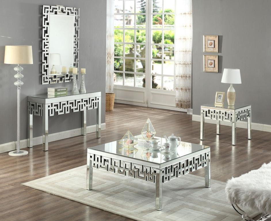 Hugo End Table In Mirrored by Meridian Furniture