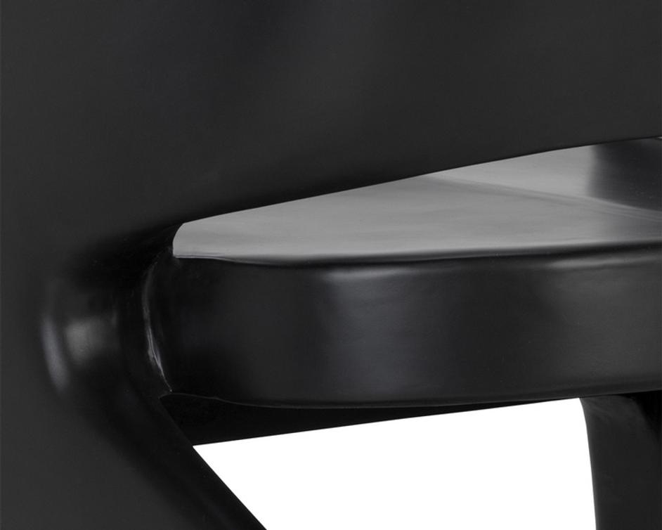 CURA LOUNGE CHAIR by Sunpan