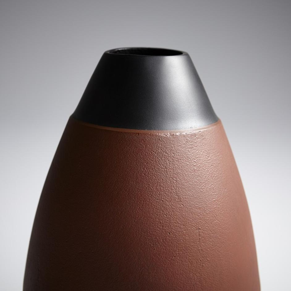 Large Regent Vase in Flamed Copper by Cyan Design