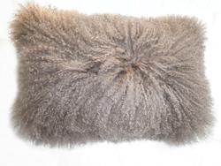 LAMB FUR PILLOW RECT. NATURAL by Moes Home