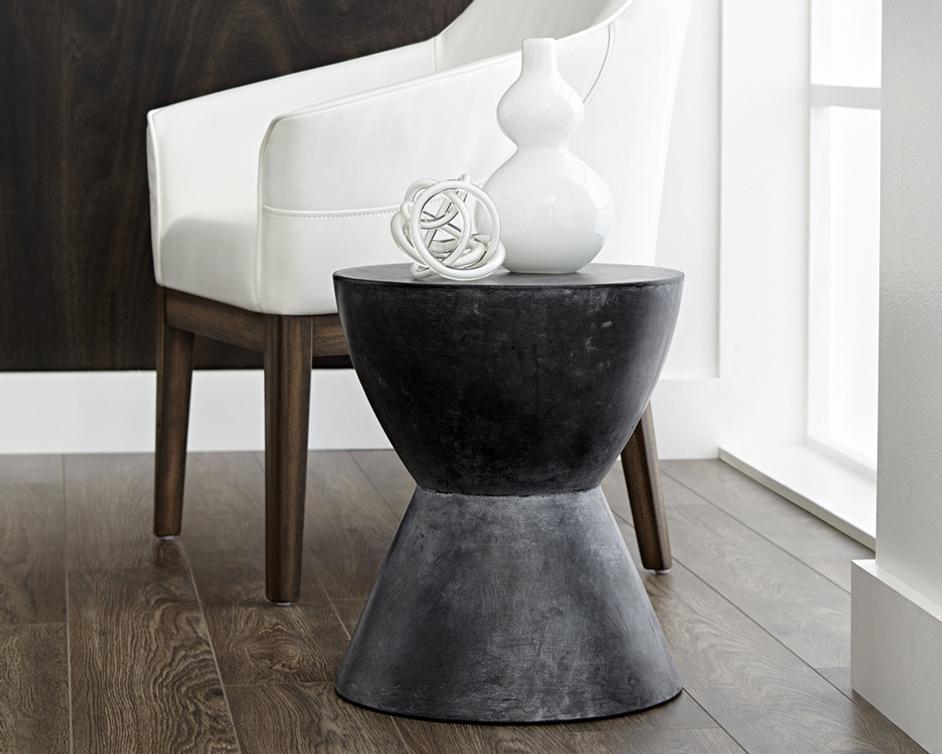 LOGAN END TABLE - BLACK by Sunpan