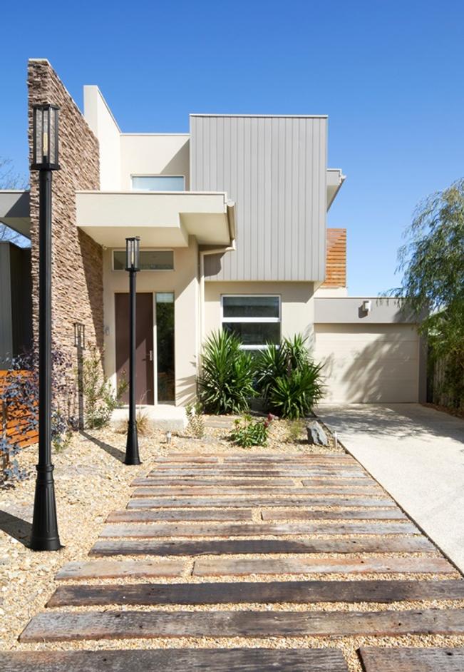 Glenwood 1 Light Outdoor Post Mounted Fixture in Black Finish by Z-Lite