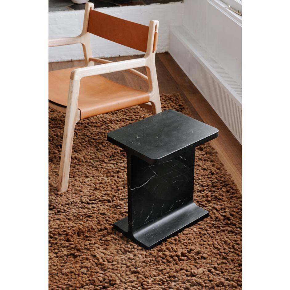 TULLIA ACCENT TABLE BLACK by Moes Home