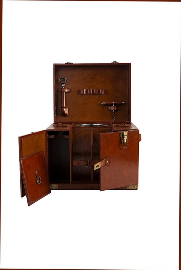 Buffalo Run Bar Box by Furniture Classics