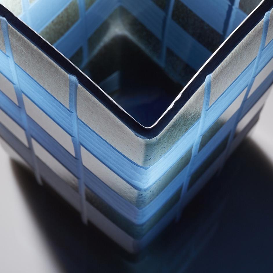 Aurum Vase in Irridescent Gold and Blue by Cyan Design