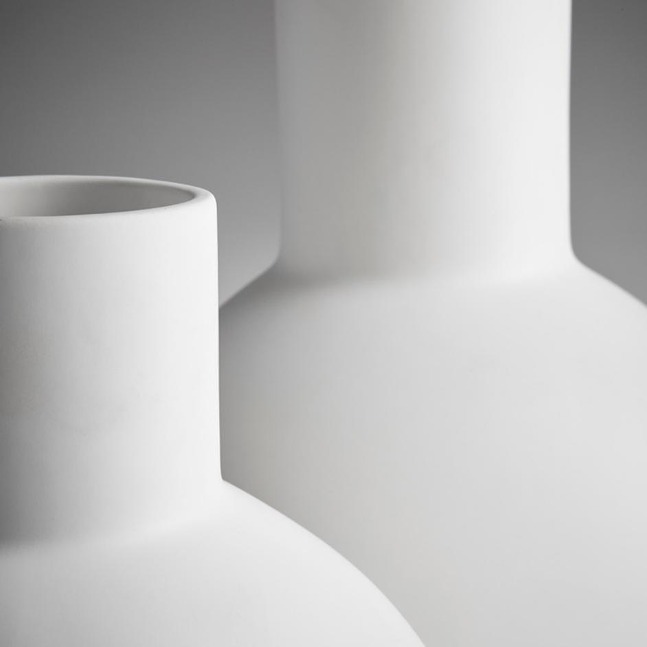 Purezza Vase in White by Cyan Design