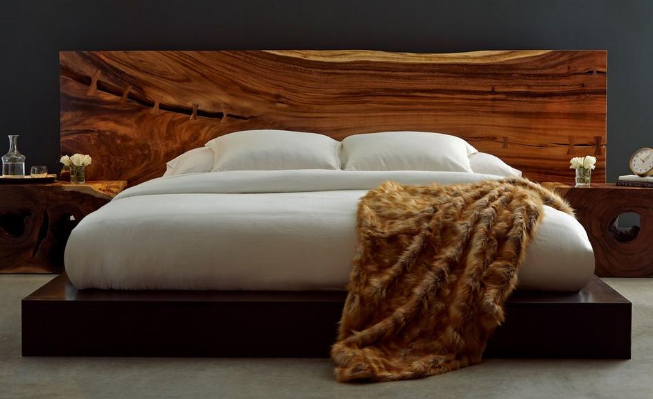 Ruffle Pendant Lamp, Black/Brass by PHILLIPS COLLECTION