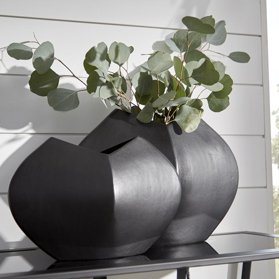 Small Adelaide Vase in Bronze by Cyan Design