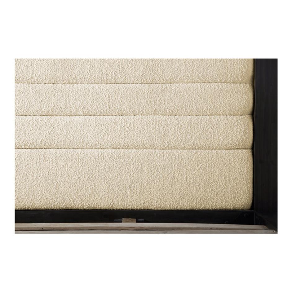 ASHCROFT KING BED by Moes Home