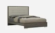 Madison Q Bed by J&M FURNITURE