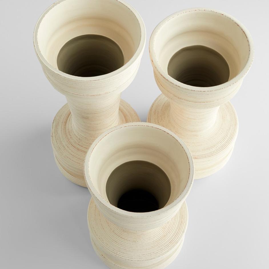 Taras Vase | White -Small by Cyan Design