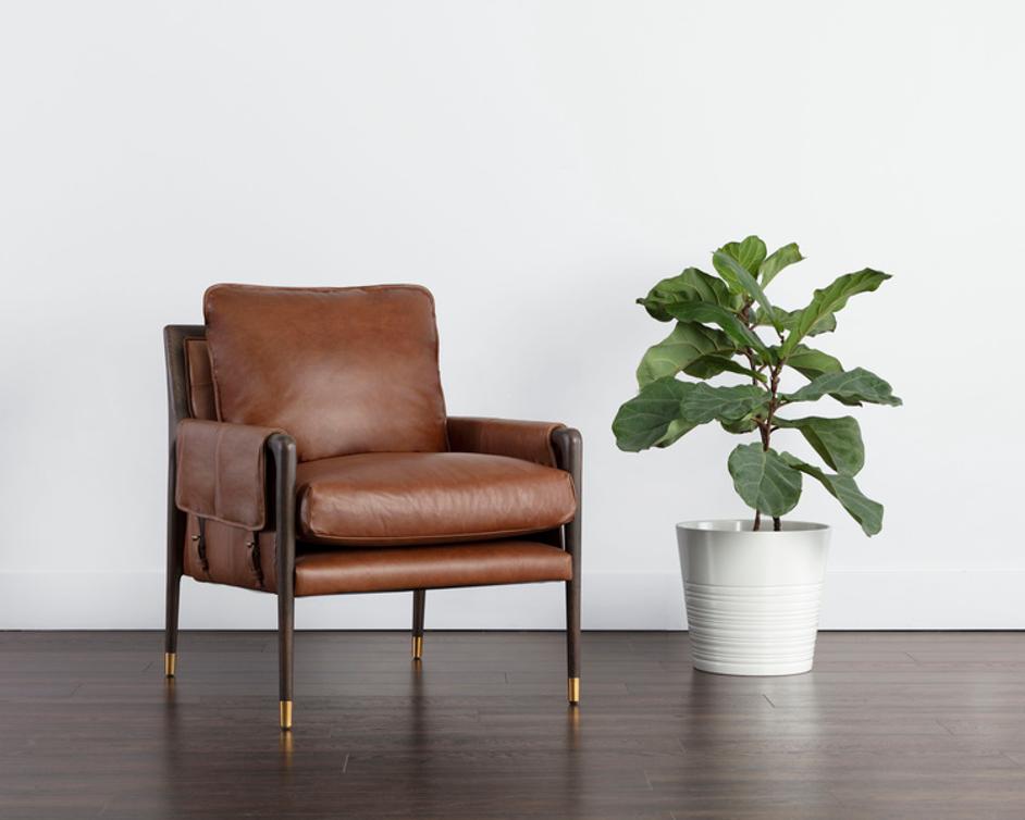 MAUTI ARMCHAIR - BROWN - SHALIMAR TOBACCO LEATHER by Sunpan