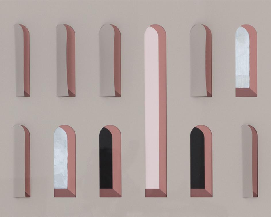 DOOR TO DOOR (SET OF 2) - 36" X 49" - NATURAL FRAME by Sunpan