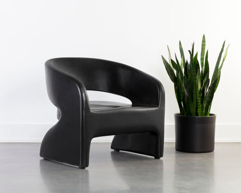 CURA LOUNGE CHAIR by Sunpan