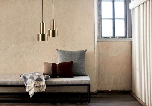 Vale Pendant lamp - Brushed Brass by GALLA HOME