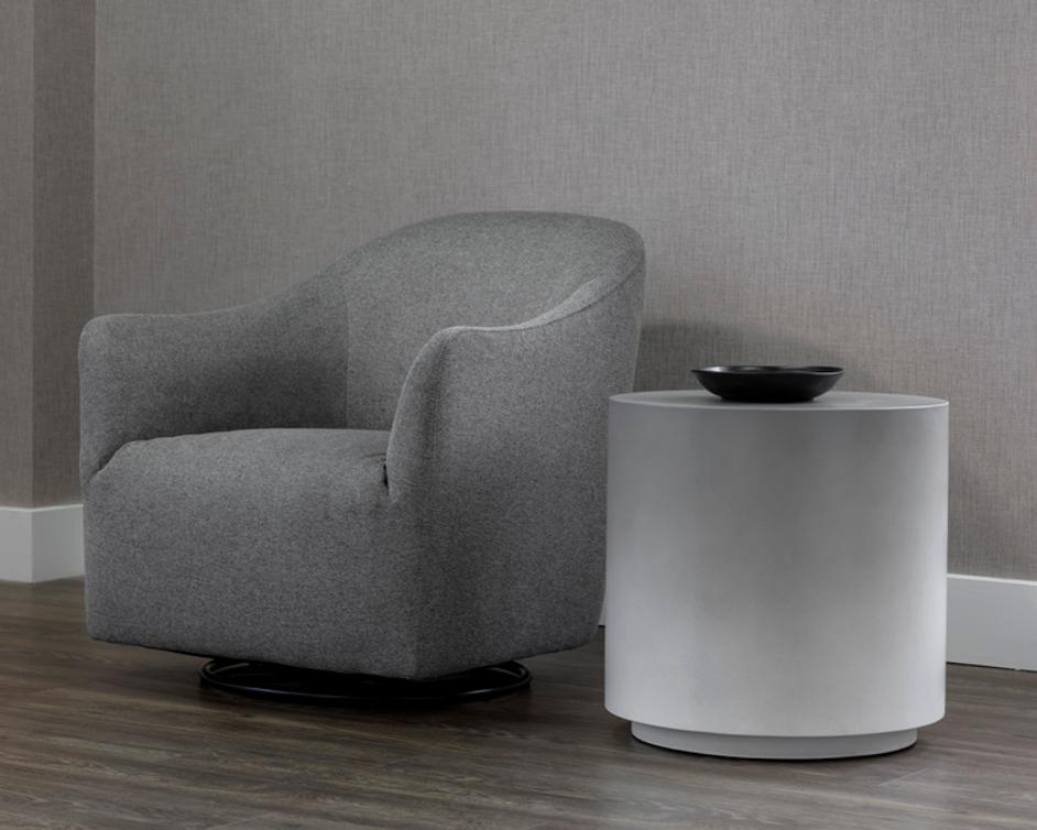 PERFETTI END TABLE by Sunpan