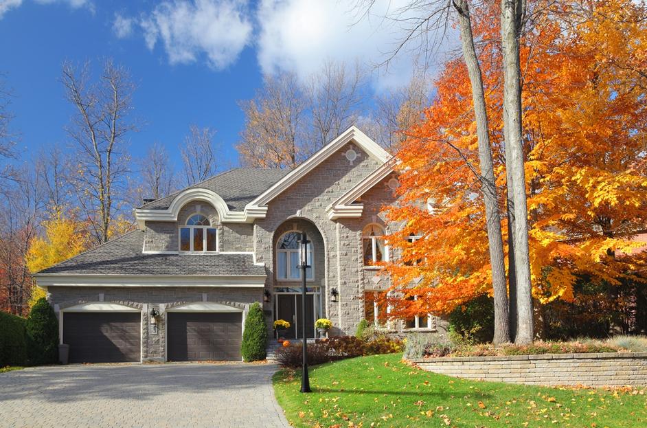 Roundhouse 1 Light Outdoor Post Mounted Fixture in Black Finish by Z-Lite