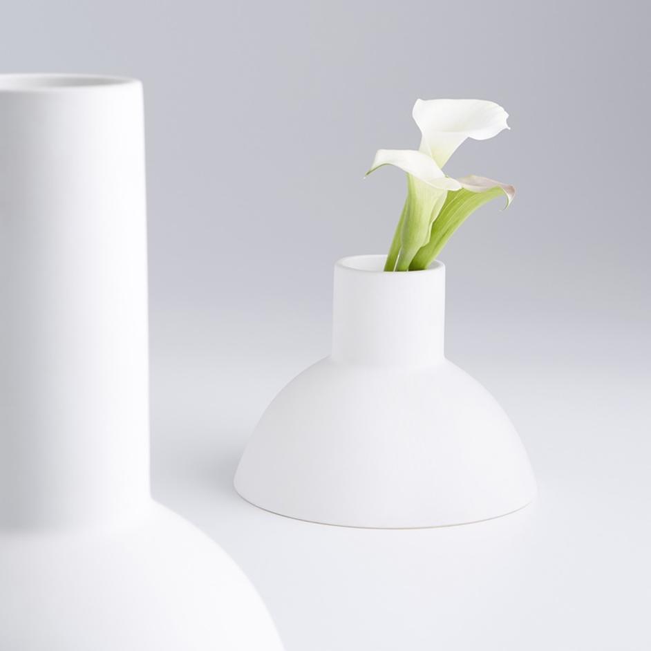 Purezza Vase in White by Cyan Design