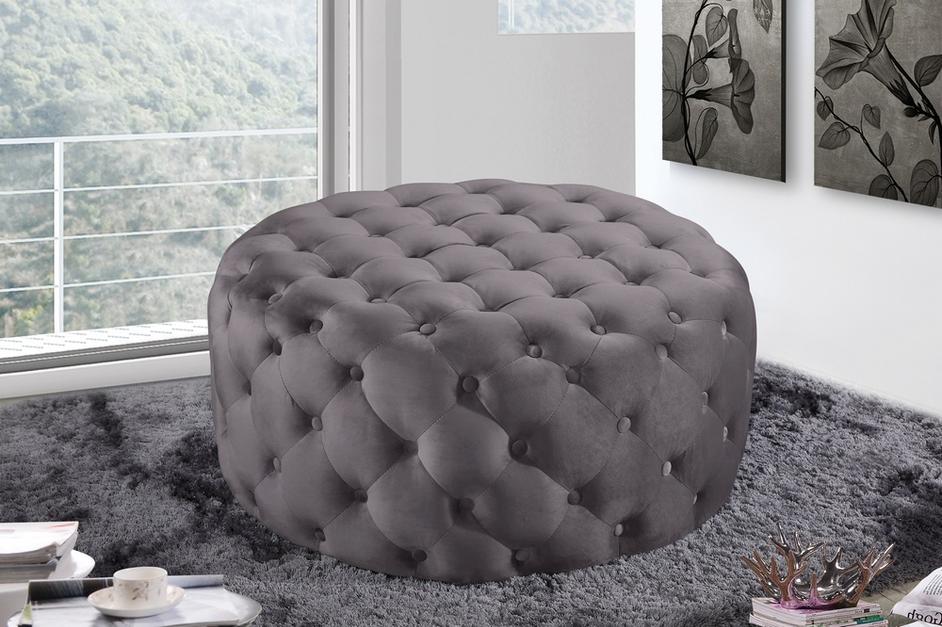 Percy Ottoman/Bench In Grey Velvet by Meridian Furniture