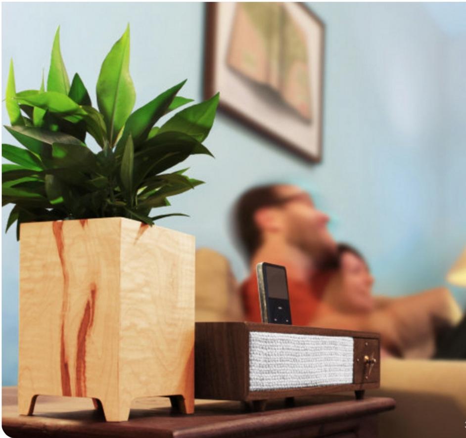 fitzgerald planter - maple by Tronk Design