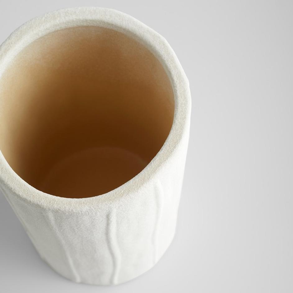 Astreae Vase | White by Cyan Design