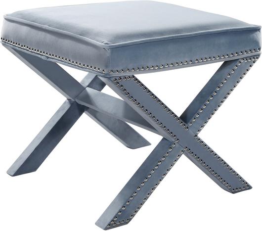 Alan Ottoman/Bench In Sky Blue Velvet by Meridian Furniture