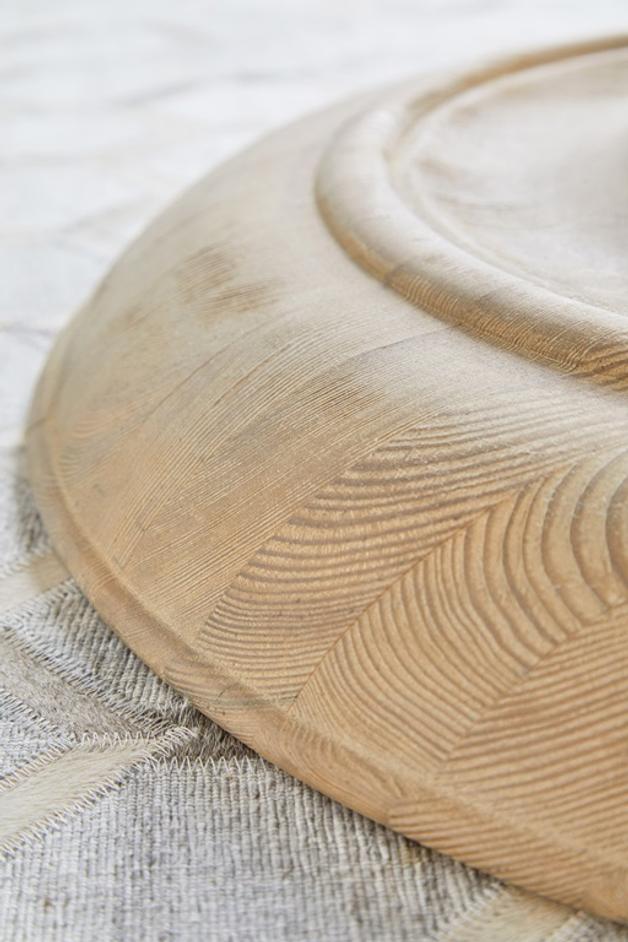 Chelsea 42" Round Dining Table by Essentials For Living