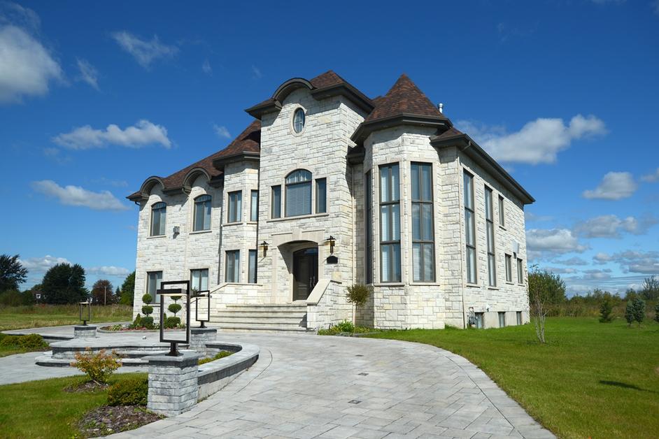 Luttrel 1 Light Outdoor Wall Sconce in Black Finish by Z-Lite