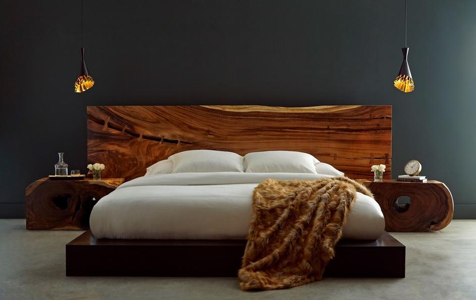 Ruffle Pendant Lamp, Black/Brass by PHILLIPS COLLECTION