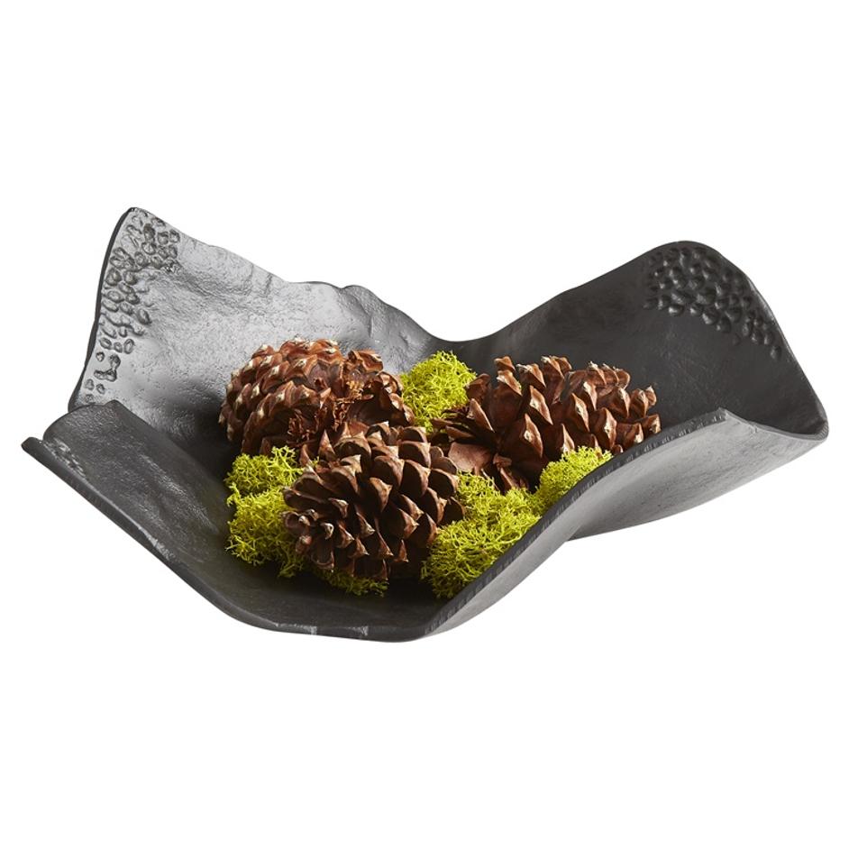 Bauhaus Monochrome Tray in Noir by Cyan Design