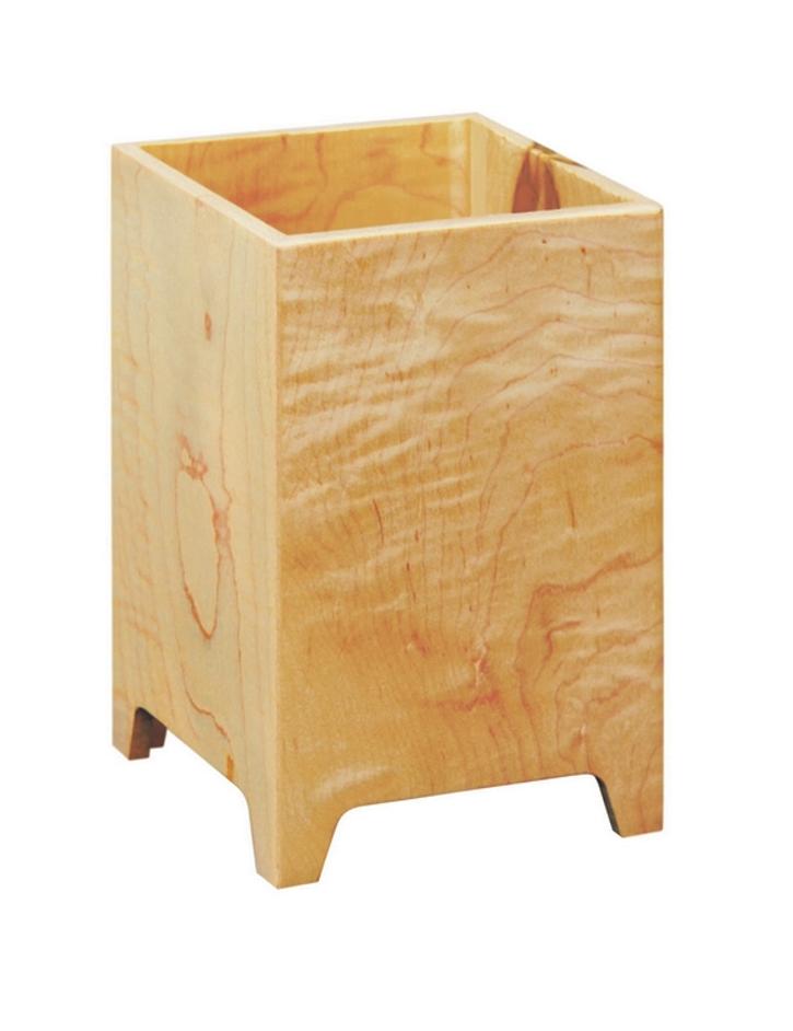 fitzgerald planter - maple by Tronk Design