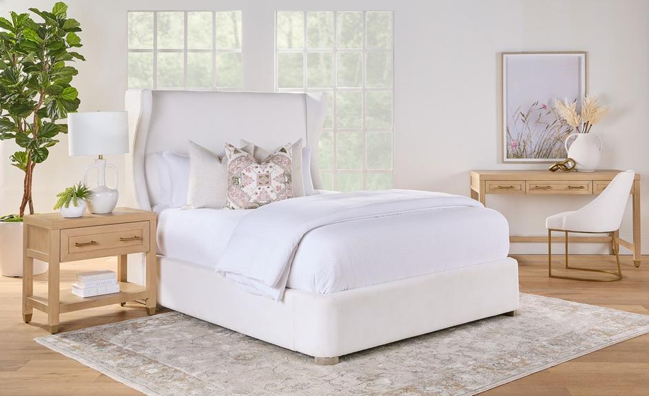 Balboa Queen Bed by Essentials For Living