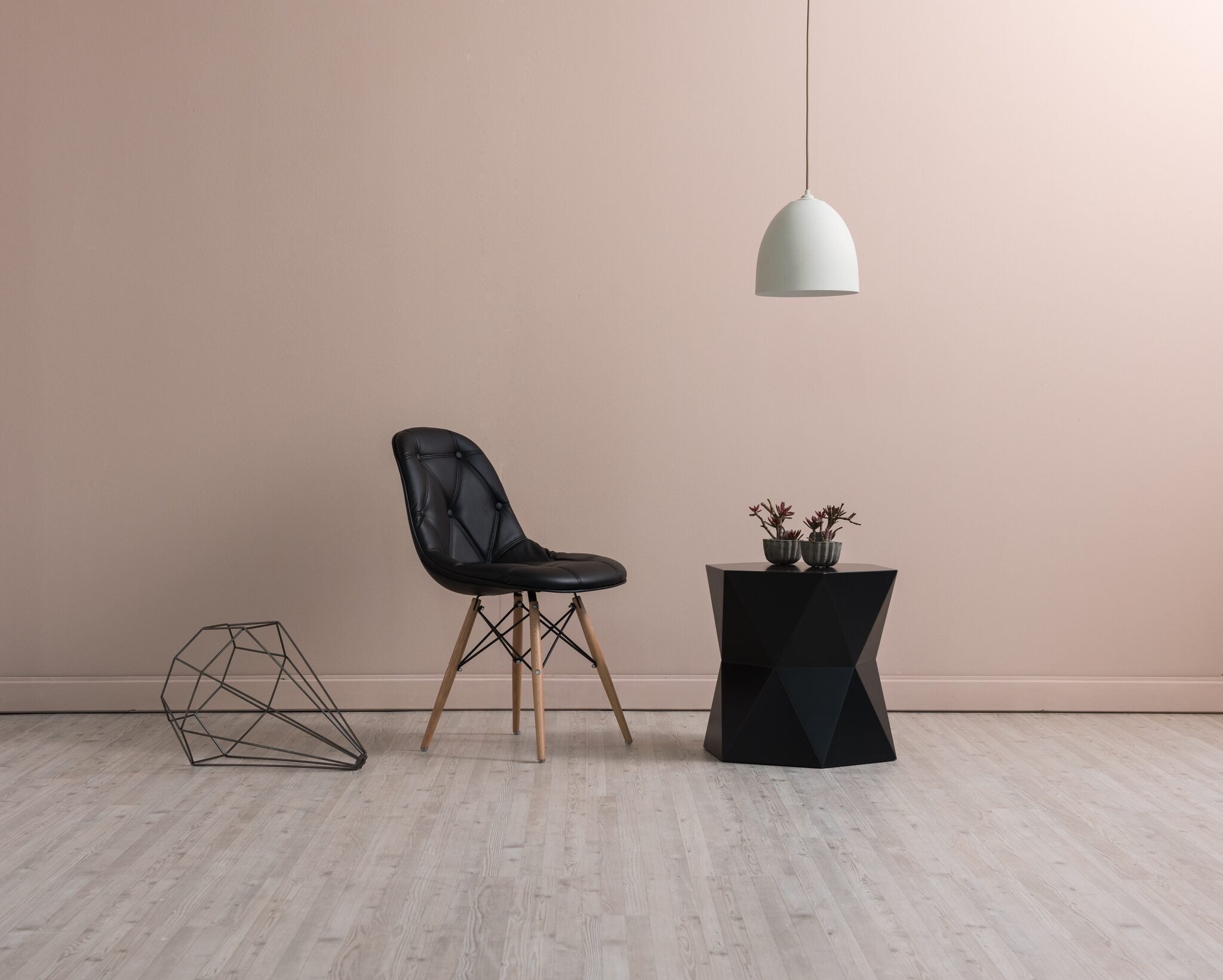 [QUIZ] What famous mid-century chair are you?