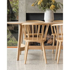 Trie Small Dining Table in Natural Oak