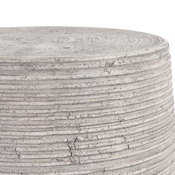 Nellie Outdoor Round End Table - Light Gray Concrete