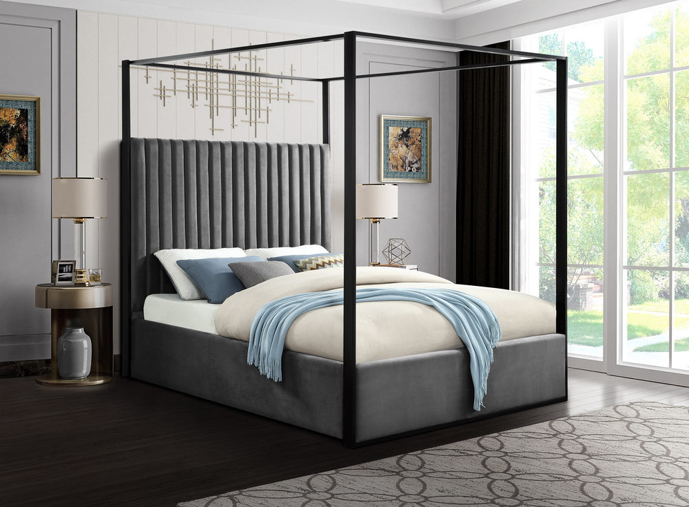 Daniel Queen Bed In Grey Velvet
