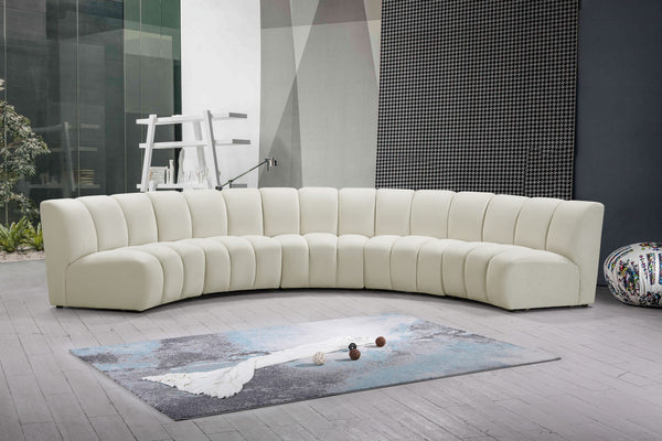Lynda 5pc. Modular Sectional In Cream Velvet