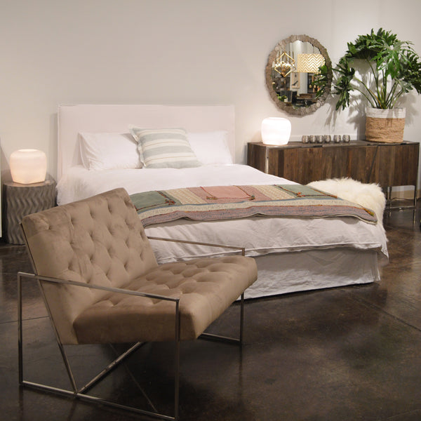 Como Queen Bed