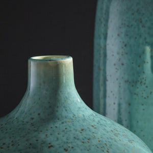 Native Gloss Vase in Turquoise Glaze