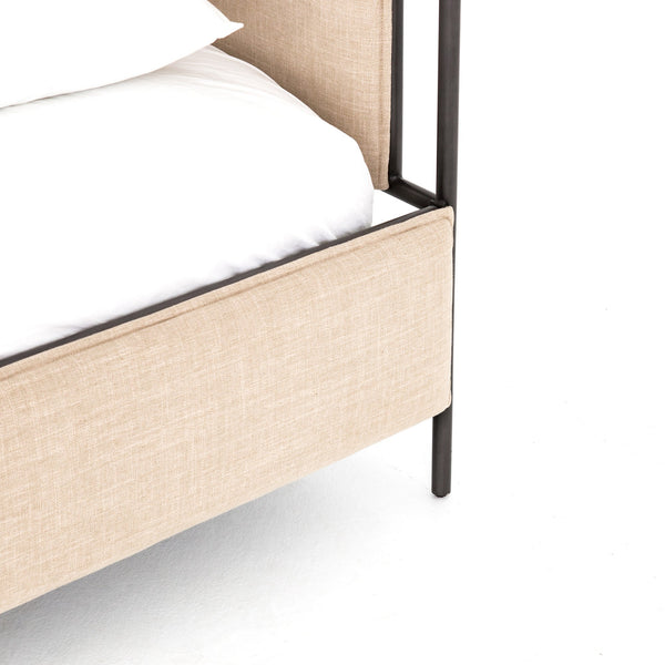 Leigh Upholstered Queen Bed