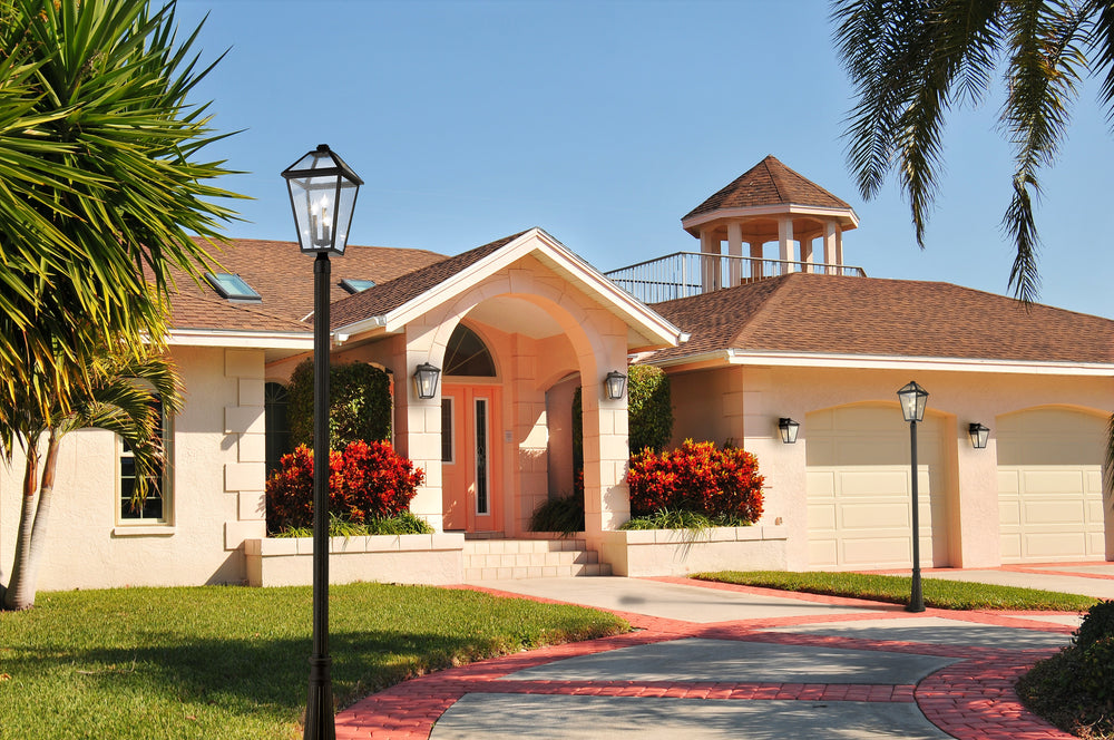 Talbot 3 Light Outdoor Post Mounted Fixture in Rubbed Bronze Finish
